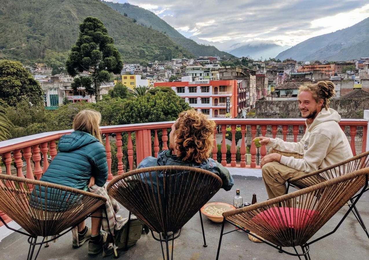 Erupcion Art Hotel & Hostel Baños Eksteriør bilde
