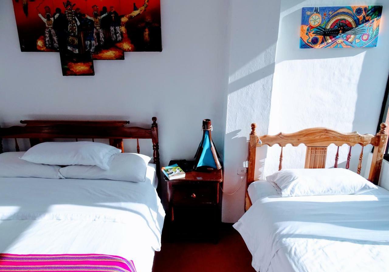 Erupcion Art Hotel & Hostel Baños Eksteriør bilde